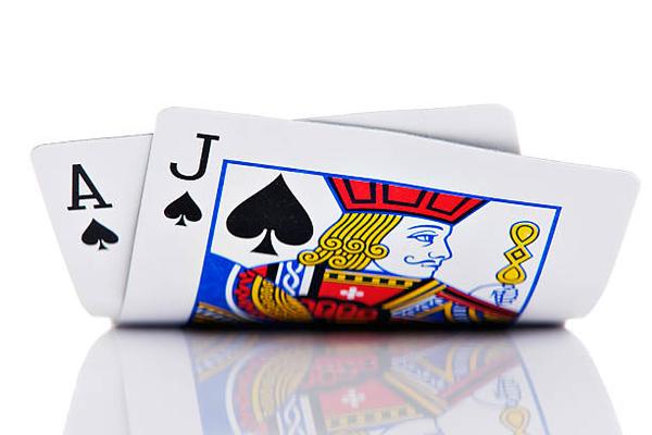 Researching Online Casino UAE? Start With Jurisdiction Differences