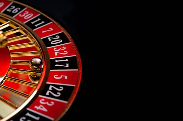 Explore Live Dealer Casino Games through the best online casino sites Singapore for Players